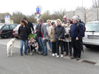 die Gruppe auf dem Parkplatz vor der Willi-Salmann-Halle