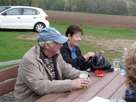 am Biertisch Franz und Anneliese