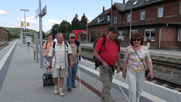 am Bahnhof Staudernheim von rechts Gertraud, Michael, Heinrich, Klaus, Vasil