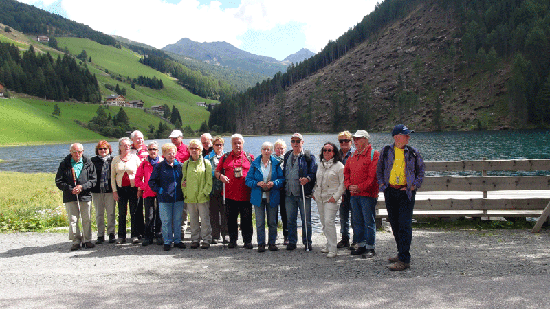 Gruppenbild der Pitschdabber vorm Durnholzer See