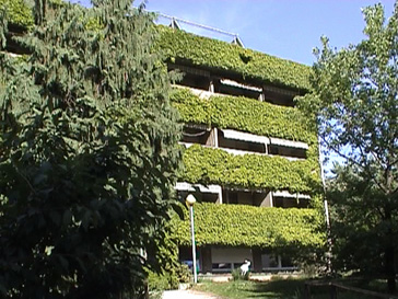 das Blindenzentrum vom Garten aus gesehen