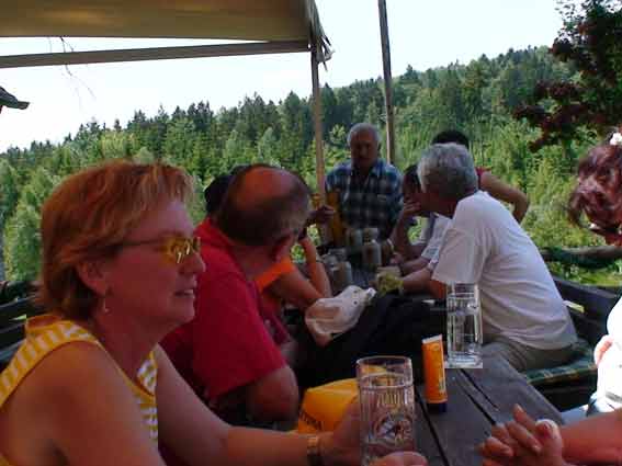 am Tisch: Gabi, Klaus, Volkhard